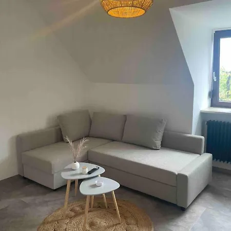 Old Town Comfort And Cozy Apartment